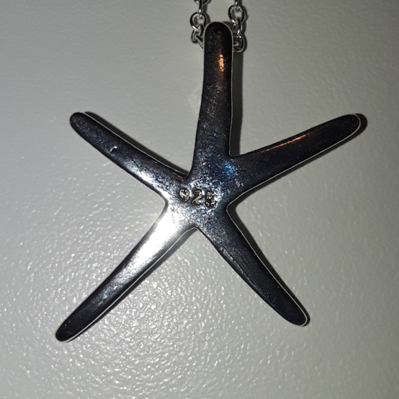 925 Silver starfish necklace, brand new - Picture 3 of 3